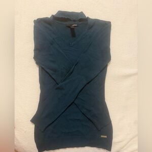 Elegant Teal V-Neck Sweater